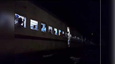 Rampurhat Station: সিগন্যাল পার করেও ফেরত এল ট্রেন! মদ্যপ অবস্থায় ট্রেন চালানোর অভিযোগ চালকের বিরুদ্ধে