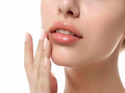 Lip Care Tips: పెదవులు ఎర్రగా, మృదువుగా ఉండాలంటే.. ఈ ప్యాక్స్‌ వేసేయండి..!