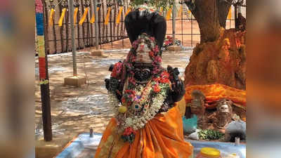 கரூர்: மாரியம்மன் கோவிலில் பால்குடம் எடுத்து வேண்டுதல்!