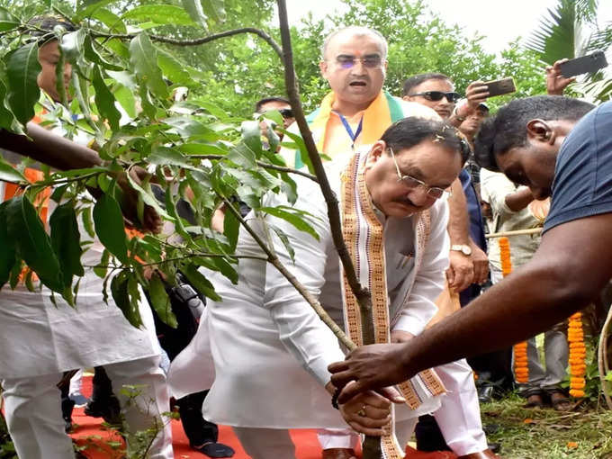 কথা শিল্পীর বাড়ি পরিভ্রমণ