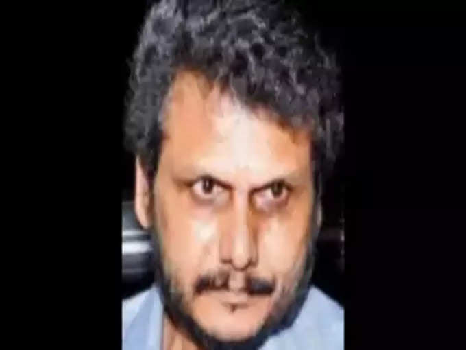 senthil balaji face sad