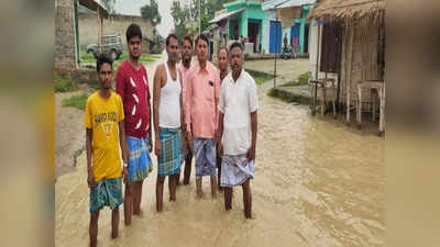 Bihar Flood News: खतरे के निशान के ऊपर बागमती, मरहा और हरदी नदी में उफान; कई गांव बाढ़ से प्रभावित