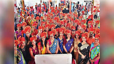 बाईपण भारी देवा! इंडिया बुकमध्ये महाराष्ट्रातील महिलांचा डंका, ५९ मिनिटांत बांधले ४०३ फेटे