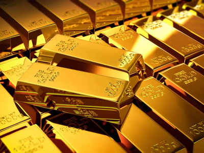 Gold Rate Today: गुड न्यूज! सोन्याचे दर झाले धडाम, चांदीची चमकही घटली; पाहा आजचा भाव