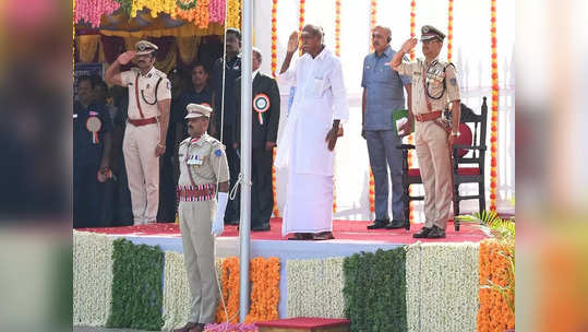 புதுச்சேரிக்கு இத்தனை புதிய திட்டங்களா! சுதந்திர தினத்தில் முதலமைச்சர் ரங்கசாமியின் அதிரடி அறிவிப்புகள் இதோ!