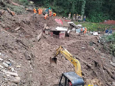 Himachal Rain: बादल फटने और लैंडस्लाइड की 170 घटनाएं, 60 लोगों की मौत... हिमाचल में बारिश ने फिर मचाया तांडव