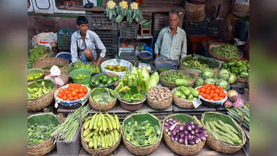 Kolkata Market Price: কলকাতায় চড়ছে সবজির দাম, সস্তায় বাজারে কী কী কিনবেন?