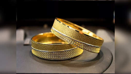 Gold Silver Price Today: লক্ষ্মীবারে সোনা কেনার দারুণ সুযোগ! কলকাতায় আজ সোনা-রুপো কত? 