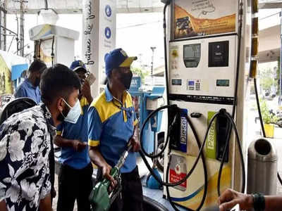 Petrol and diesel price today 17 august 2023: இன்னைக்கு பெட்ரோல் போட்டீங்களா.. விலை மீண்டும் இறங்கியிருக்கு!