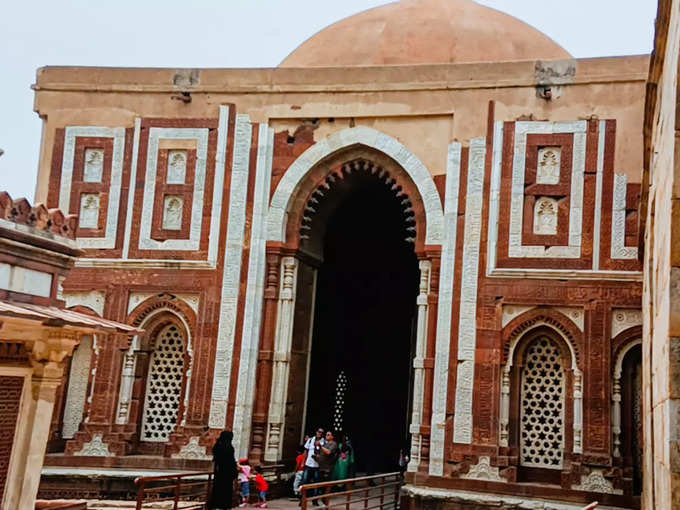 पहला भारतीय स्मारक जिसमें किया इस्लामी शैली का इस्तेमाल