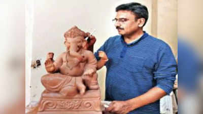 Pune News: पुण्यात पर्यावरणपूरक बाप्पांची मूर्ती साकारली, शहरात रविंद्र पेटंटचीच चर्चा