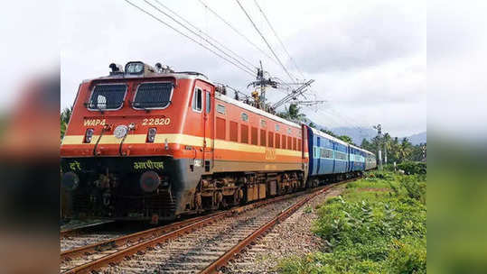 மிரளும் சென்னை... குலுங்கும் மதுரை... அதிமுக மாநாடுக்காக சிறப்பு ரயில்... மாஸ் காட்டும் மாவட்ட செயலாளர்கள்!