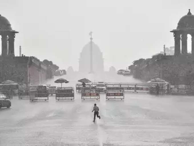 ​कल कैसा रहा दिल्ली का मौसम