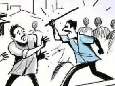 Tikamgarh News Today Live: घर में घुसकर युवकों को लात-घूंसों से पीटा, वीडियो वायरल होने के बाद 4 लोगों पर FIR