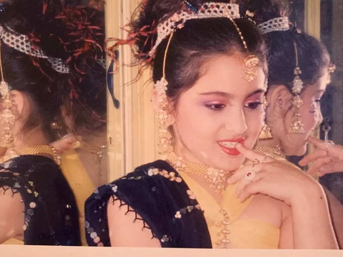 sara ali khan childhood pic