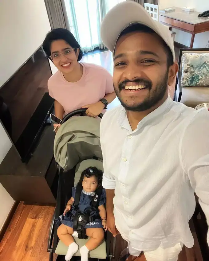 basil wedding anniversary