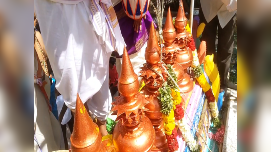 விழுப்புரம்- பிரசித்தி பெற்ற ஆஞ்சநேயர் கோவில்; விமர்சையாக கொண்டாடப்பட்ட மகா கும்பாபிஷேகம்!