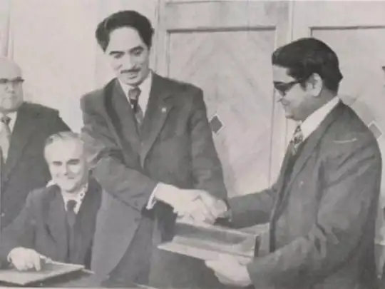 भारत के पास भी है 100 ग्राम चांद का टुकड़ा भारत के पास भी है 100 ग्राम चांद का टुकड़ा