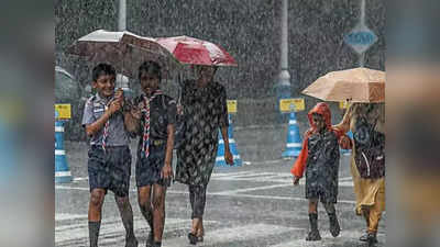 UP Weather News: यूपी में झमाझम बरसात से सुहावना हुआ मौसम, इन 17 जिलों में तेज बारिश का अलर्ट जारी
