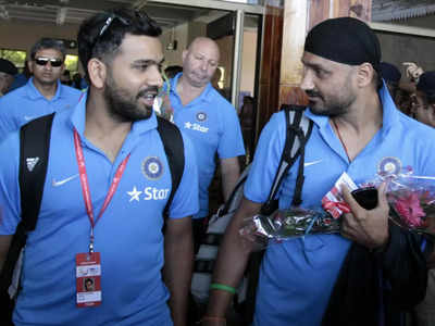 Asia Cup: रोहित शर्मा और राहुल द्रविड़ ने टीम चुनने में कर दी भयानक गलती? हरभजन सिंह ने खोल दी पोल