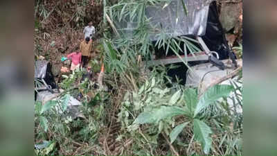 Wayanad Accident: केरल के वायनाड में जीप खाई में गिरी, 9 लोगों की मौत, दो घायल