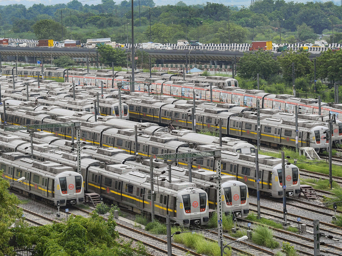 <strong>5. दिल्ली में मेट्रो चलेगी या नहीं?</strong>
