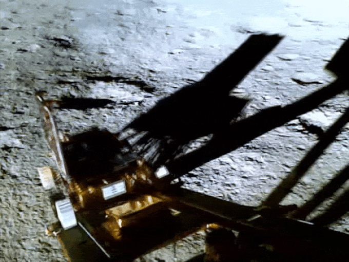 How Pragyan moonwalks on the rough surface of the moon How Pragyan moonwalks on the rough surface of the moon