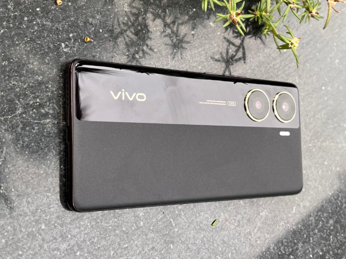 <strong>Vivo V29e की लाइव स्ट्रीमिंग कैसे देखें:</strong>
