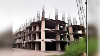 Ghaziabad News: 8 साल पहले आवासीय प्रोजेक्ट का काम अधूरा छोड़ा, बगल में बने अपार्टमेंट खतरे में