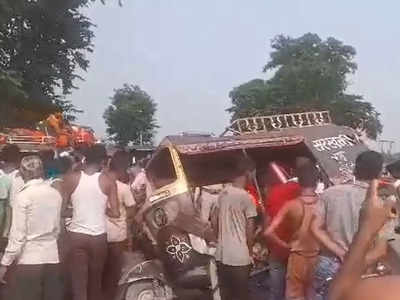 Madhepura Accident: ऑटो-स्कॉर्पियो की सीधी टक्कर, भीषण हादसे में 4 लोगों की मौत, 12 घायल