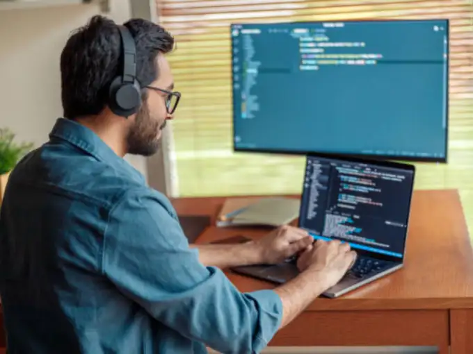 <strong>२. प्रोग्रामिंग स्किल्स (Programing Skills) :</strong>