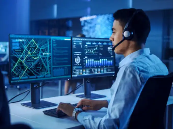 <strong>६. स्टॅटिस्टिक्स अँड मॅथेमॅटिक्स (Statistics and Mathematics) :</strong>