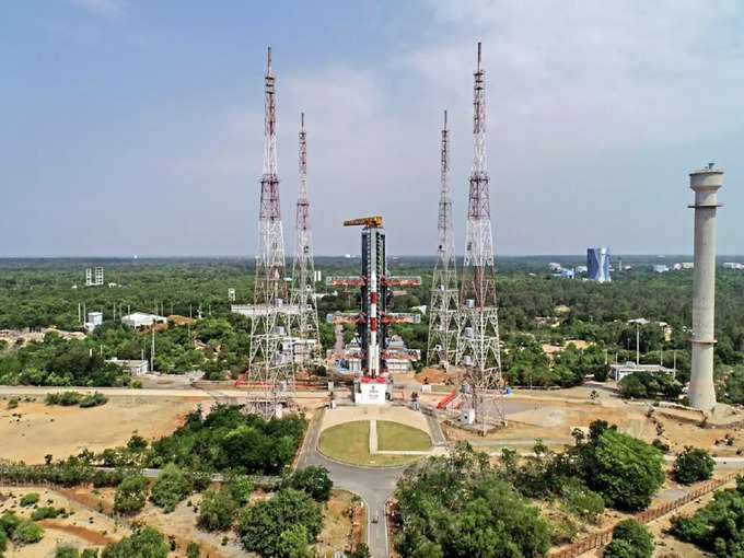 7. PSLV-C57 रॉकेट लेकर जाएगा