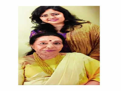 Asha Bhosle : एक चमत्कार!