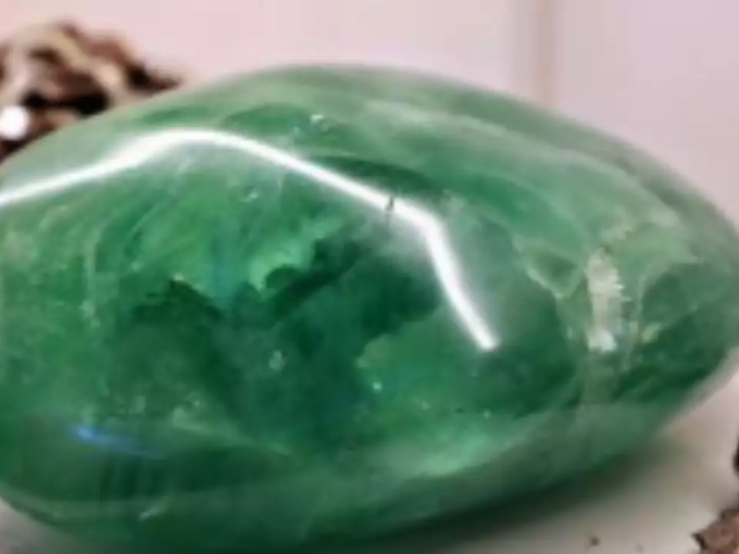 பச்சை கல் - Green Aventurine Benefits