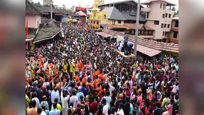 ಉಡುಪಿಯಲ್ಲಿ ವಿಟ್ಲಪಿಂಡಿ ಸಂಭ್ರಮ: ಸ್ವರ್ಣ ರಥವೇರಿದ ಮೃತ್ತಿಕೆ ಕೃಷ್ಣನ ಲೀಲೋತ್ಸವ ಸಂಭ್ರಮ