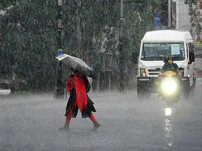 UP Weather Live News: गोरखपुर-अयोध्या समेत प्रदेश के कई जिलों में तेज बारिश का अलर्ट, जानिए मौसम का अपडेट