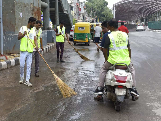 शनिवार को भी हुई थी बारिश