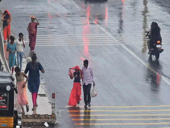 जम्मू : बारिश से लोगों को मिली राहत