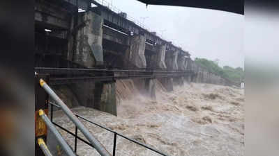 पिछले 24 घंटों से एमपी में भारी बारिश, कई जिलों में हालात बिगड़े, उज्जैन में शिप्रा नदी का पुल डूबा