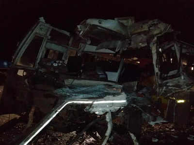Raigad Accident: भरधाव एसटी बसची ट्रकला धडक, गणेशभक्तांच्या वाहनाचा भीषण अपघात; २० जण जखमी