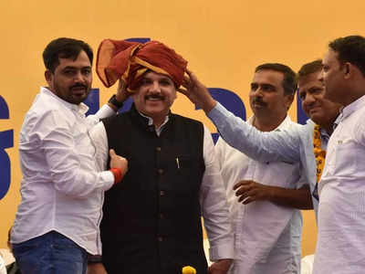 अपने गढ़ गुजरात में कई सीटों हार जाएगी बीजेपी, अहमदाबाद में समीक्षा बैठक के बाद बोले आप नेता संजय सिंह