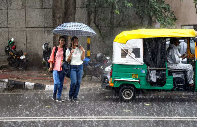 दिल्‍ली-NCR में अभी और कितने दिन बारिश होगी