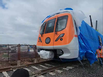 MP Metro On Track: 526 किमी का सफर तय कर भोपाल पहुंचे तीन मेट्रो कोच, सितंबर के अंत तक ट्रायल रन