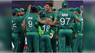 वर्ल्डकपसाठी पाकिस्तानच्या संघाची घोषणा, वर्षभर वनडे न खेळलेल्या खेळाडूला संघात मिळाली संधी