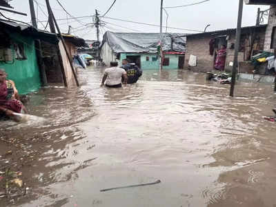 Nagpur Rain: भयंकर! घराचं दार उघडताच मृत्यू आत शिरला, नागपूरच्या पावसाची अंगावर काटा आणणारी कहाणी