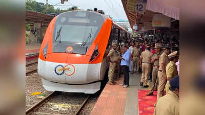 ഉത്സവാന്തരീക്ഷത്തില്‍ രണ്ടാം വന്ദേഭാരത് കാസര്‍കോട് നിന്നും കുതിച്ചു, സര്‍ക്കാര്‍ ലക്ഷ്യം വെക്കുന്നത് കൂടുതല്‍ വേഗത്തിലും സൗകര്യങ്ങളോടും കൂടിയുള്ള റെയില്‍യാത്രയെന്ന് പ്രധാനമന്ത്രി