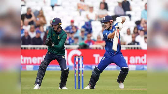 ENG vs IRE ODI: '8 ஓவரில் 100 ரன்'.. 30 ஓவரில் 272/3 ரன்: உலக சாதனை படைத்த இங்கிலாந்து.. கடைசியில் பல்பு!