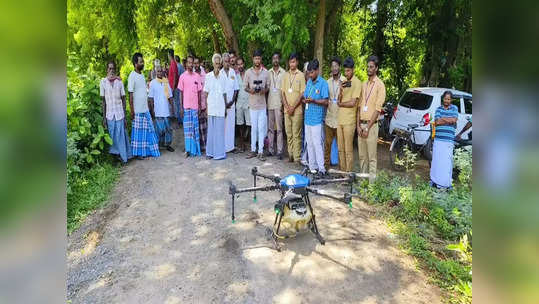 இனி ட்ரோன் மூலம் உரம் தெளிக்கலாம்...இறுதி ஆண்டு வேளாண் மாணவர்கள் விளக்கம்