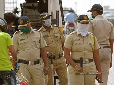 Ahmednagar News : पितृपक्षातही या जिल्ह्यात जमावबंदीचे आदेश लागू, प्रशासनाला नेमकी कशाची भीती?